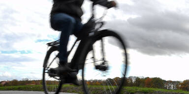 Radfahrer (19) in Graz lebensgef&auml;hrlich verletzt