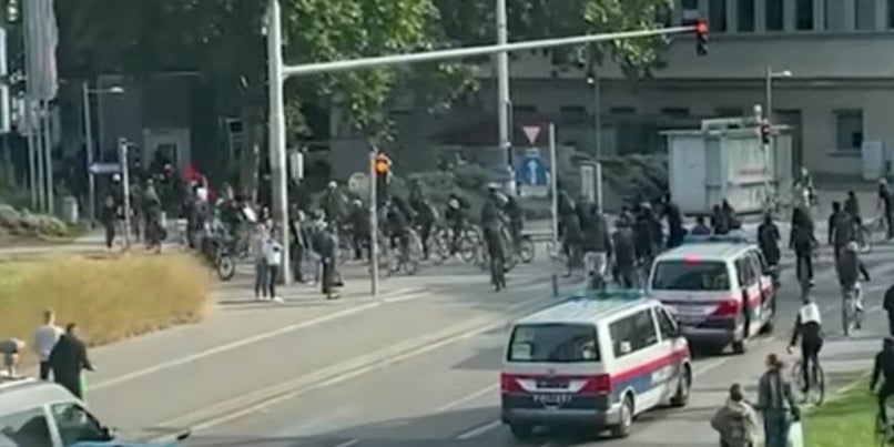 Tumulte am Rande der Corona-Demo in Wien