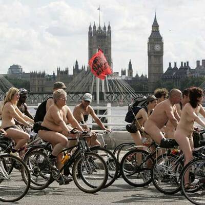 6. jährlicher Weltnacktradeltag