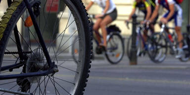 radfahren_fahrrad_strasse