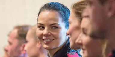 R&auml;uber ger&auml;t an die Falsche: Ringkampf-Polizistin streckt ihn nieder