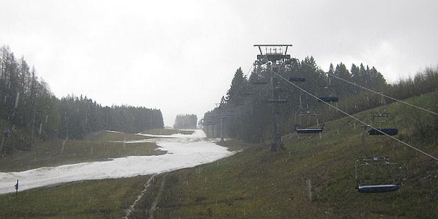 Sturm bläst uns den Frühling weg
