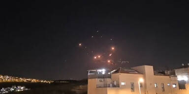 Iran feuert neue Raketenwelle auf Israel ab