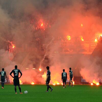 Das ist der irre Feuer-Skandal von Düsseldorf