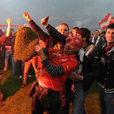 Das ist der irre Feuer-Skandal von Düsseldorf