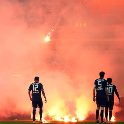 Das ist der irre Feuer-Skandal von Düsseldorf