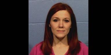 'Lehrerin des Jahres' verf&uuml;hrt Sch&uuml;ler