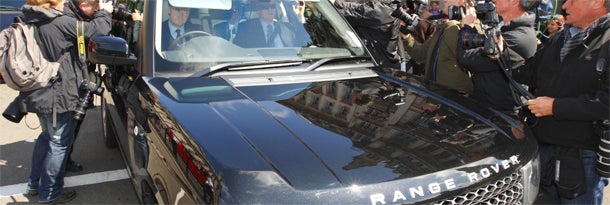 Schaum-Attacke auf Medien-Zar Murdoch