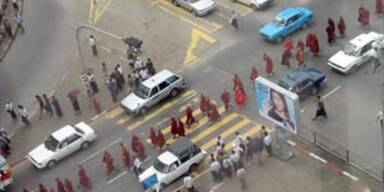 rangun_protest