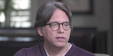 Sex-Sekten-F&uuml;hrer brandmarkte seine Opfer