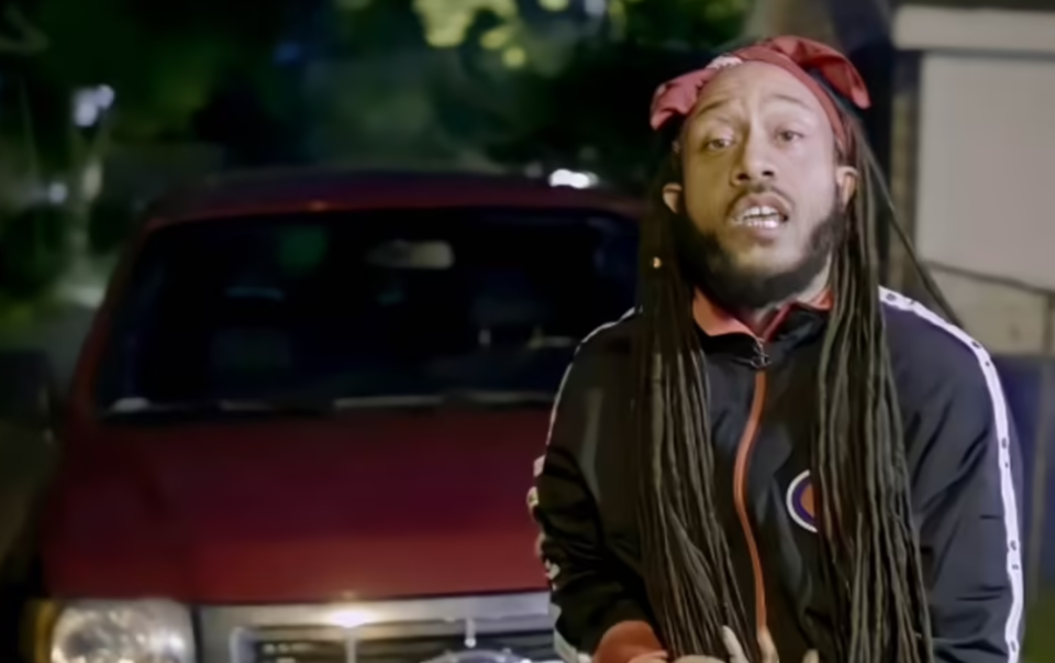 Auto rast in Weihnachtsparade: Rapper (39) in Haft