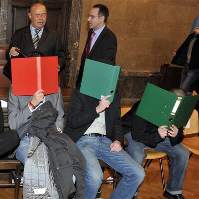 Schuldsprüche für Rapid-Ultras