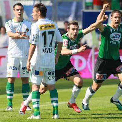 Niedergeschlagene Rapidler in Ried