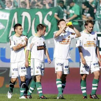 Niedergeschlagene Rapidler in Ried