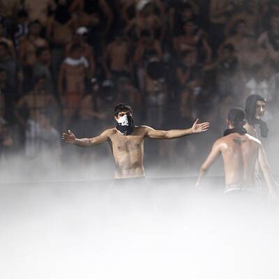 Fanausschreitungen bei PAOK vs. Rapid