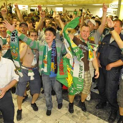 Fans empfangen Rapids Wunderteam
