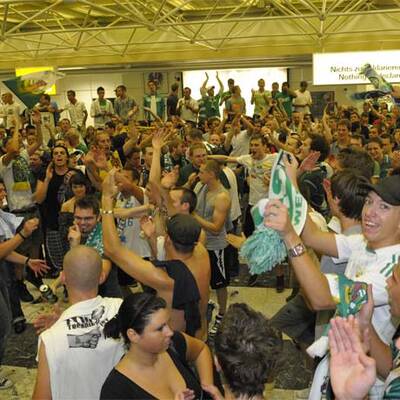 Fans empfangen Rapids Wunderteam