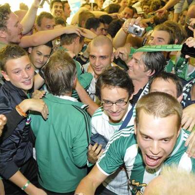 Fans empfangen Rapids Wunderteam