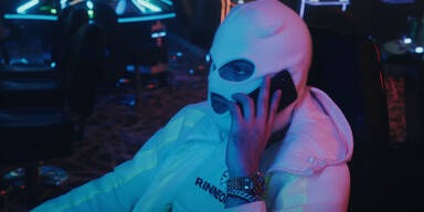 Wirbel um Balkan-Rapper: Der komplette Text zum Gewalt-Song