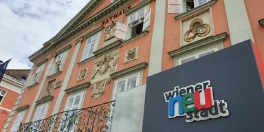 Minus 16,7 Mio. Euro: Wr. Neustadt legt Budget f&uuml;r 2025 vor