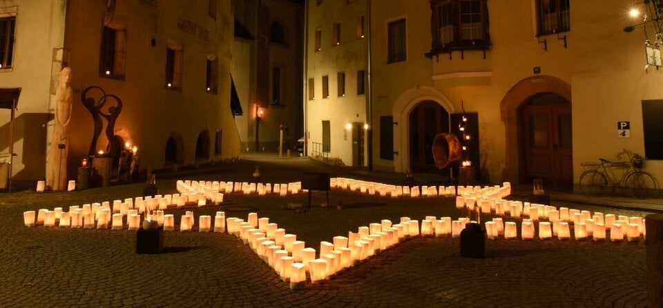 Rattenberger Advent. Kerzenzauber in der kleinsten Stadt Österreichs. 