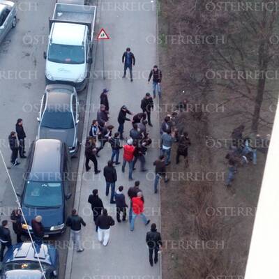  Zwischen Tschetschenen und Türken eskalierte ein Parkplatz-Streit. 