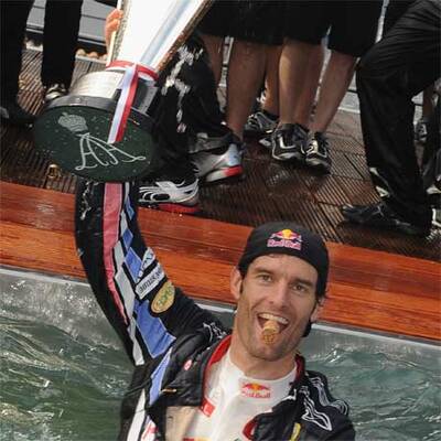 F1-Bullen feierten im Pool