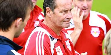 Stevens startet mit Mini-Kader