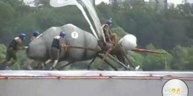 Der Red Bull Flugtag an der Moskva