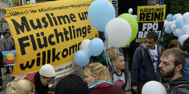 Tausende bei Großdemo für Flüchtlinge