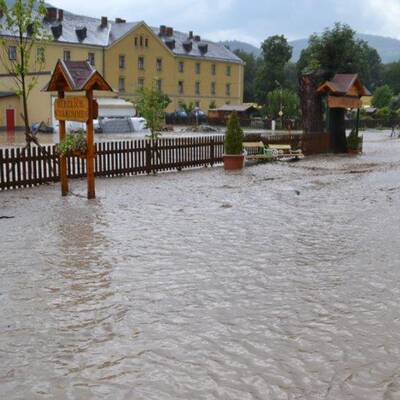 Hochwasser in Brixen im Thale 