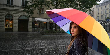 Dauerregen versaut den Wochenend-Start