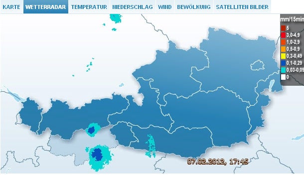 Mann tot: Bagger stürzte in Eis-Teich