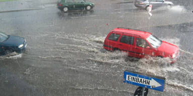 Sintflutartige Regenfälle in Österreich