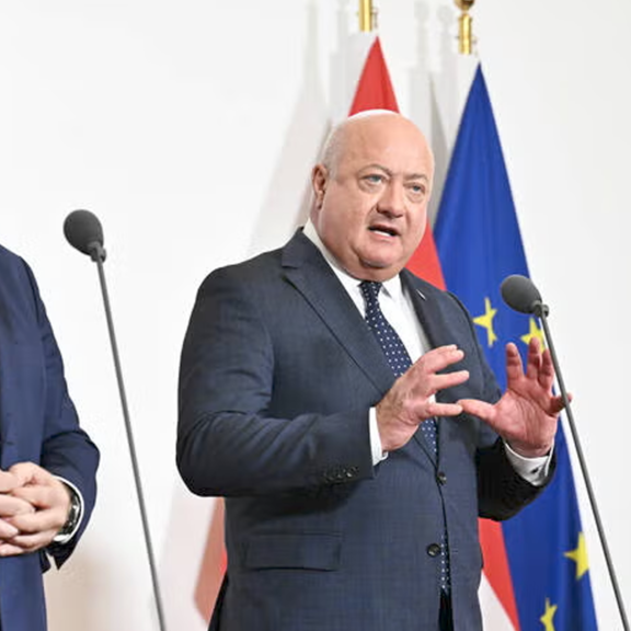 Budget-Hammer: So will die Regierung 5,1 Milliarden sparen