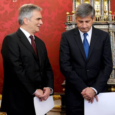 Die Regierung tritt zurück...