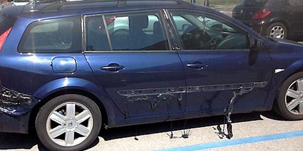 Hier lässt die Hitze ein Auto schmelzen