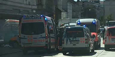 Verkehrsunfall: Beide Opfer au&szlig;er Lebensgefahr