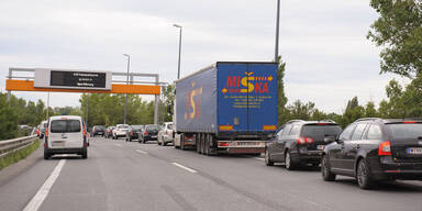 Achtung: Höhere Strafen bei Rettungsgasse