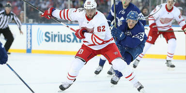 Vanek-Assist bei NHL-Freiluft-Spektakel