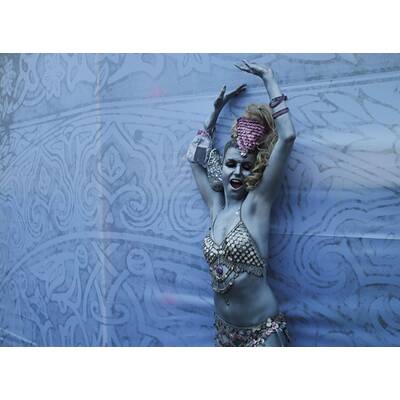 Die schrägsten Kostüme am Life Ball