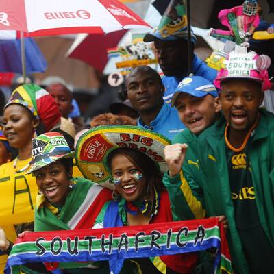 Tausende nehmen Abschied von Nelson Mandela