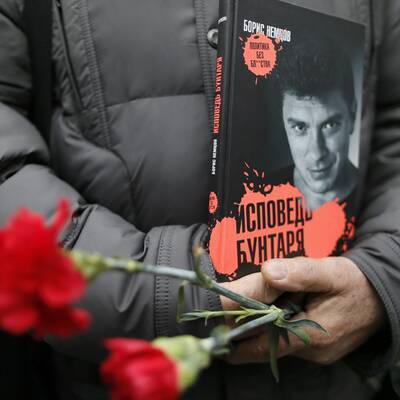 Tausende nehmen Abschied von ermordetem Kremlkritiker Nemzow