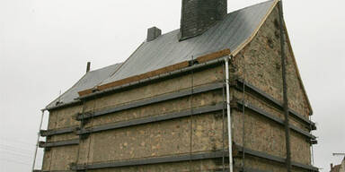 Kirche in Deutschland wird abtransportiert