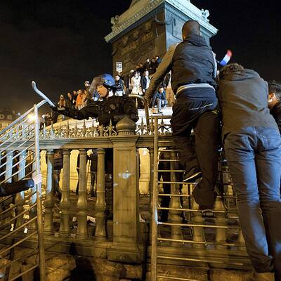 Hollande sticht Sarkozy aus