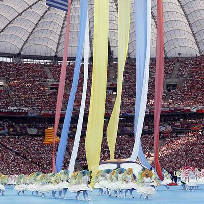 So feiert Warschau die Eröffnung der Fußball-EM 2012