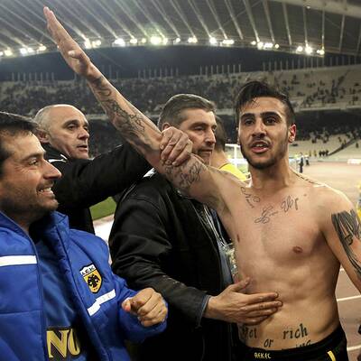 Nazi-Gruß von Katidis schockt Griechenland