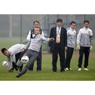 David Beckham: Ausrutscher am Fußballfeld