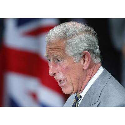 Prinz Charles & Camilla besuchen das Baby im Spital