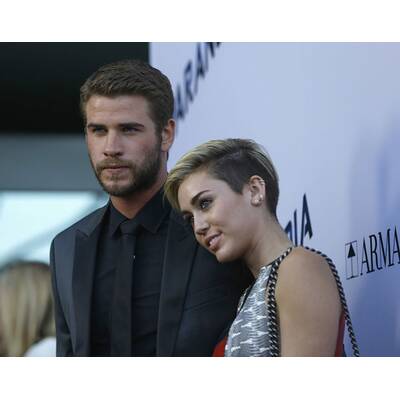 Miley Cyrus & Liam Hemsworth bei 